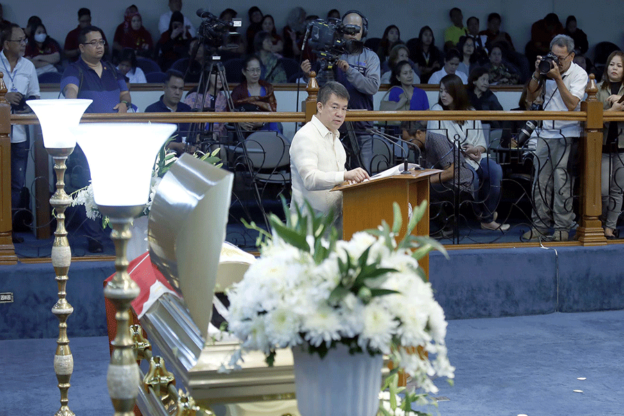 Senate President Koko Pimentel III, in his eulogy for the late Senator Leticia Ramos-Shahani, said that the Senate was blessed by her selfless and dedicated service to the institution as a lawmaker. Pimentel, together with former and present senators, paid homage to the late senator on Thursday afternoon, March 23, 2017 at the Senate Session Hall. (PRIB Photo by Albert Calvelo/)