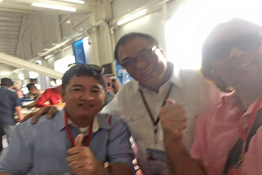 The author (left) with Cauguiran and another seasoned journalist Bong Lacson (grab from FB page of Cauguiran.