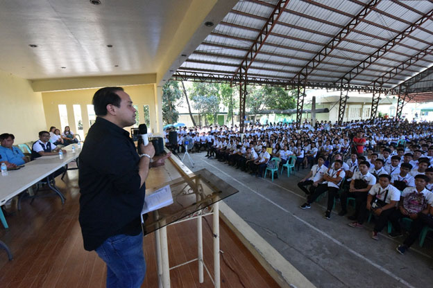 Pampanga Gov’t invests for youth’s education - iOrbit News Online