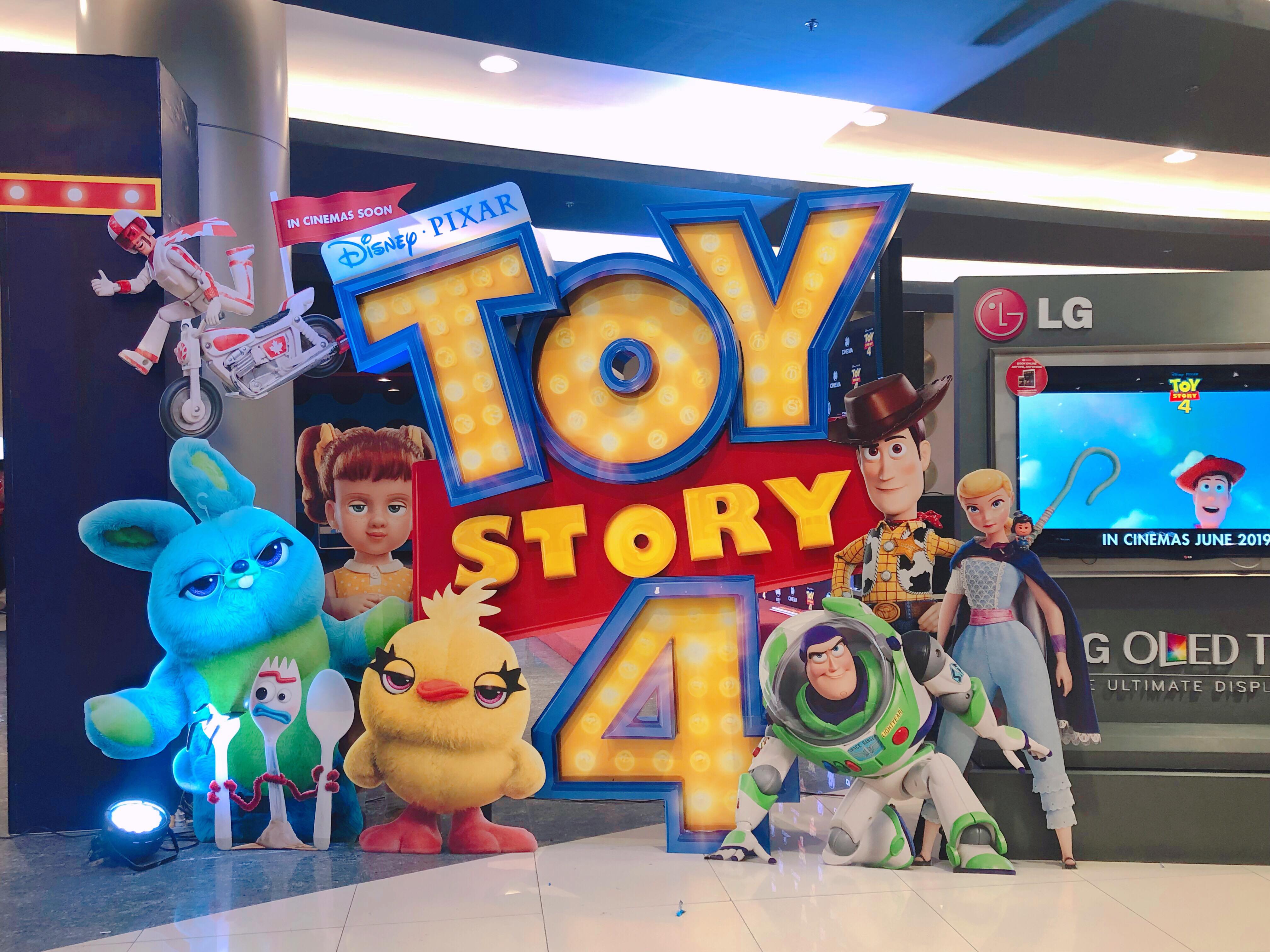 Toy story sale 4 star city