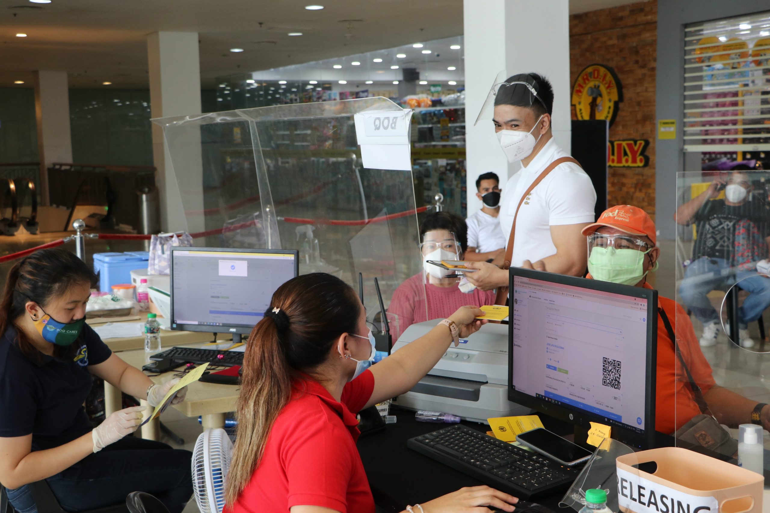 ‘Yellow cards’ now available in Subic Freeport - iOrbit News Online