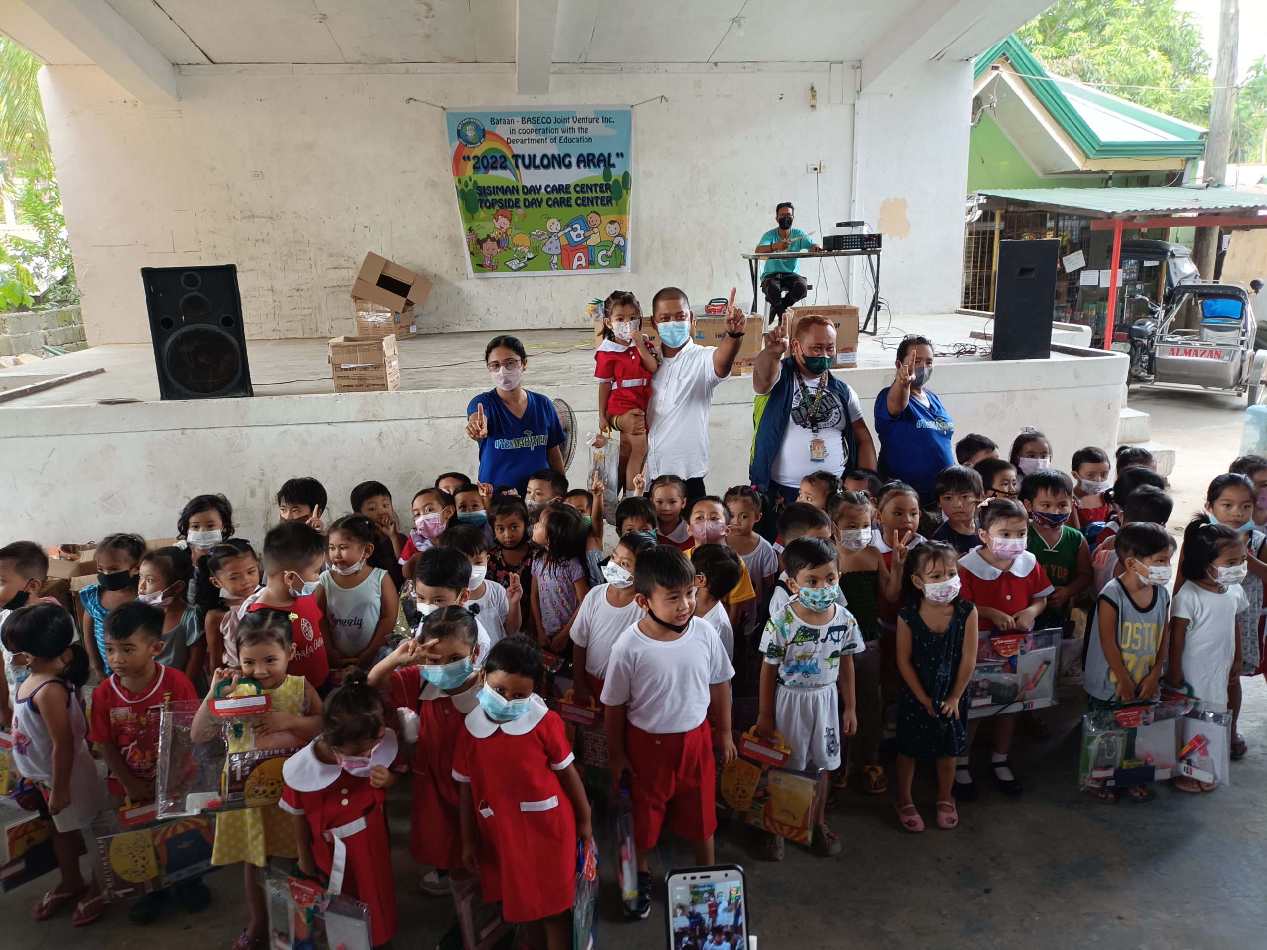 Mariveles daycare students get free school supplies - iOrbit News Online