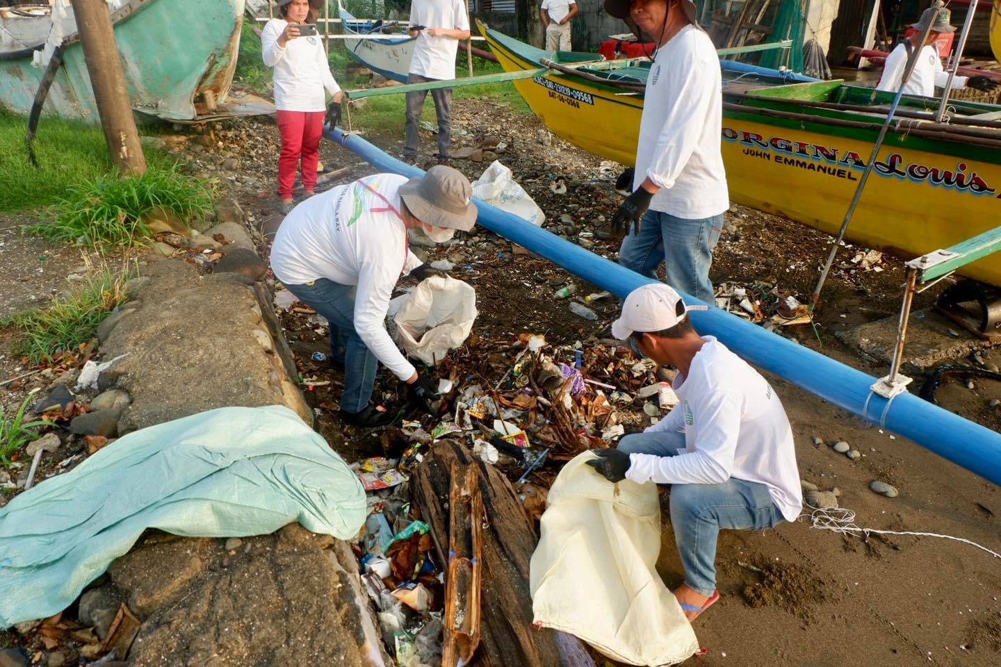 DENR, partners collect 1,600 sacks of wastes during World Ocean Day ...