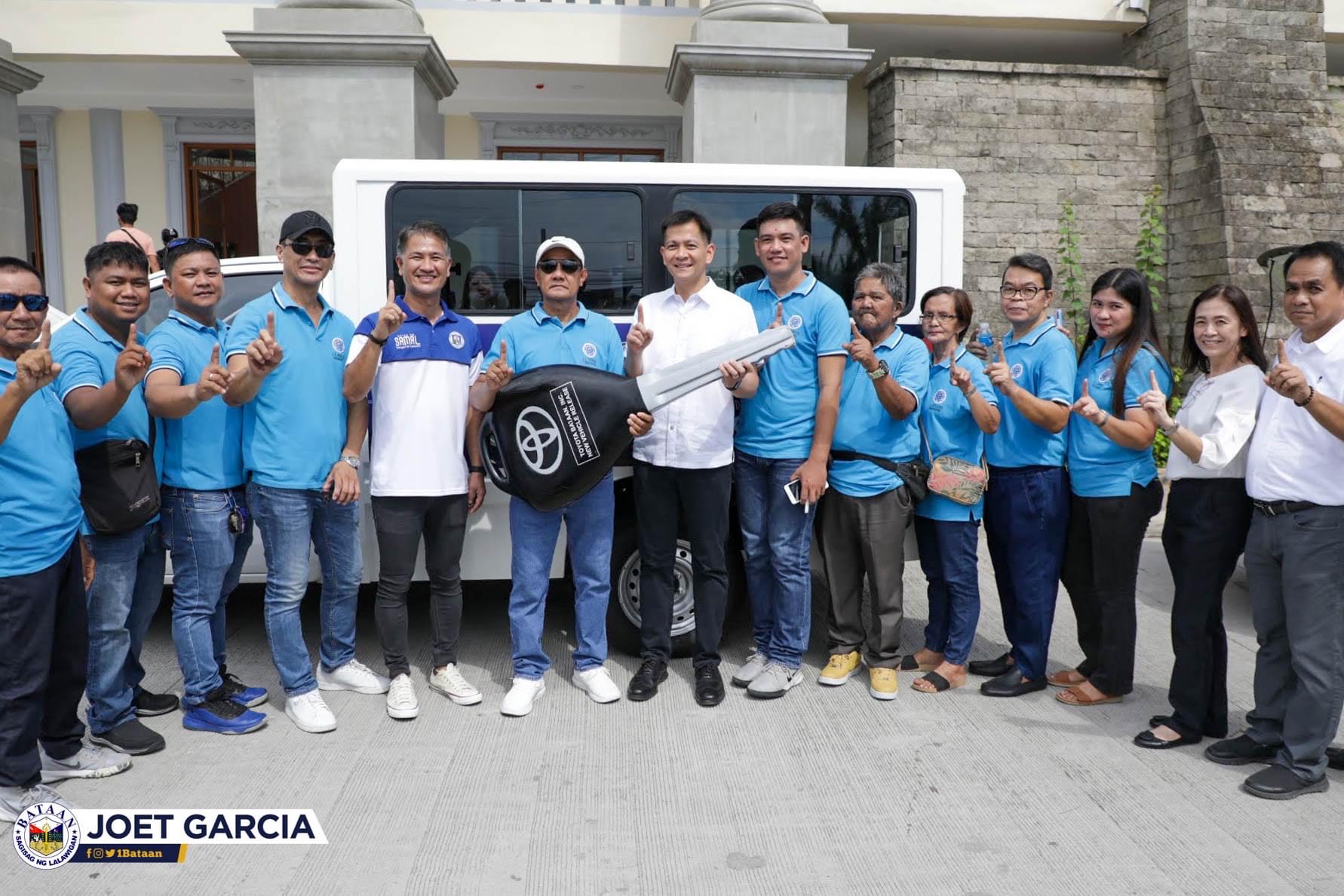 7 barangays in Samal receive service vehicles from Bataan Capitol ...