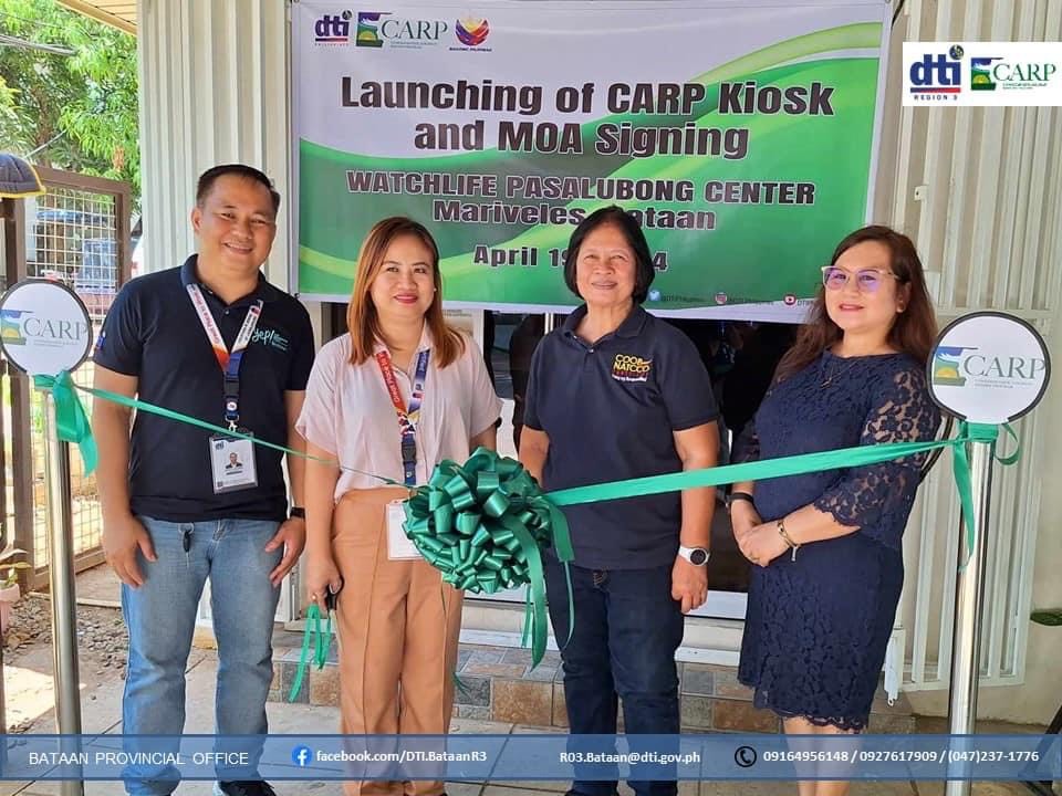 Dti Launches Carp Kiosk, Signs Moa With Pasalubong Center In Bataan 